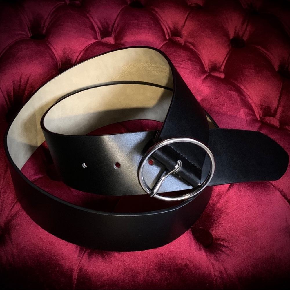 Matte Black Pleather Belt w Hoop Buckle